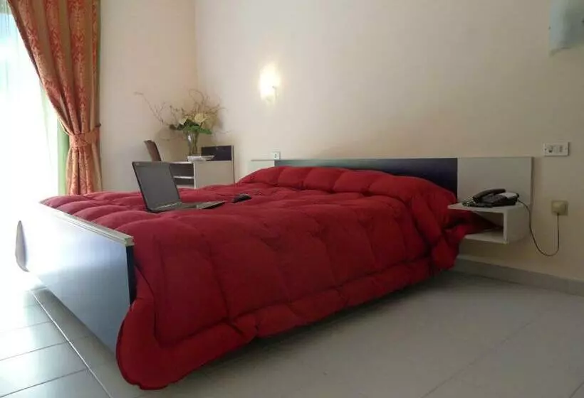 Standard Neljän Hengen Huone, Villa Giusy