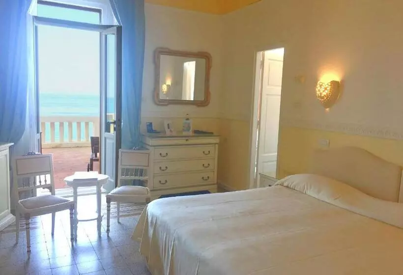 オーシャンビュースタンダードルームバルコニー付き, Villa Las Tronas Hotel & Spa
