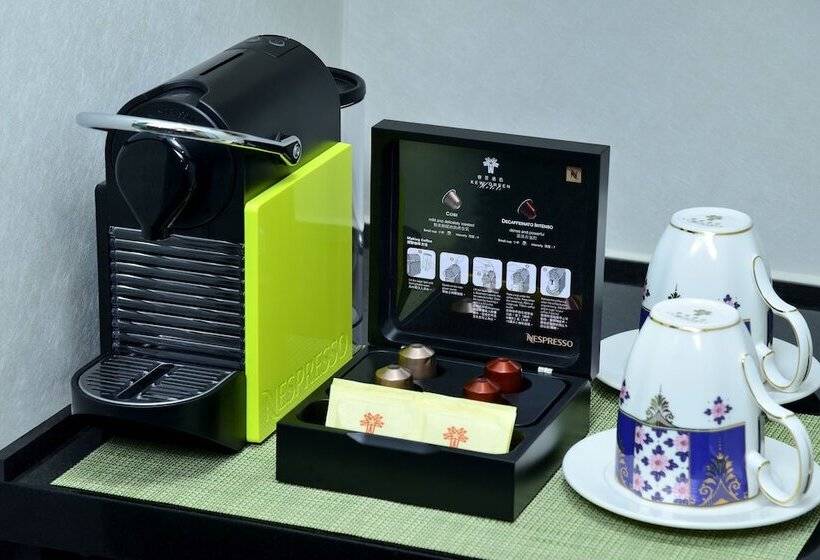 استودیو اجرایی, Kew Green Hotel Wanchai Hong Kong