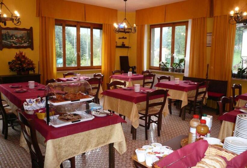 マウンテンビュースタンダードルーム, Albergo Panice