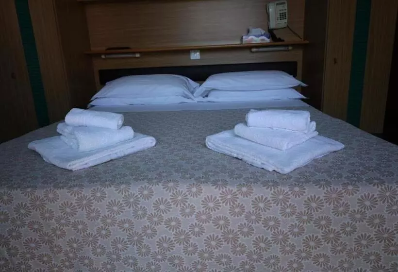 اتاق استاندارد با بالکن, Albergo Stella Di Mare