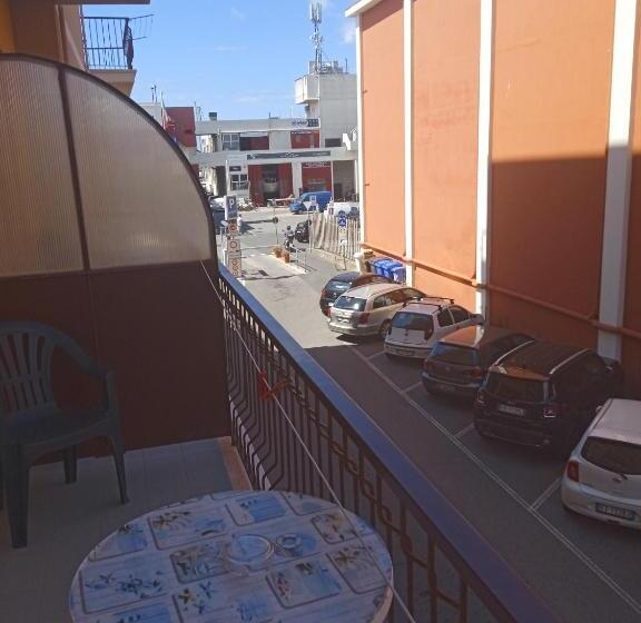 غرفة قياسية مزوَّدة بشُرفة, Albergo Stella Di Mare