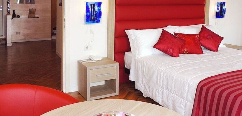 Номер Стандарт, Astoria