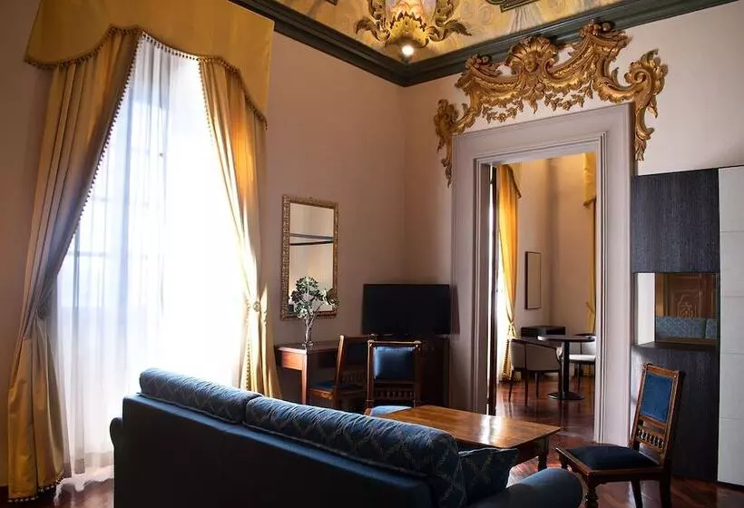 スイート, Bosone Palace