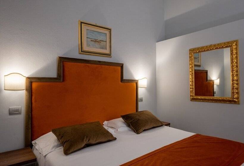 غرفة سوبيريور, Bosone Palace