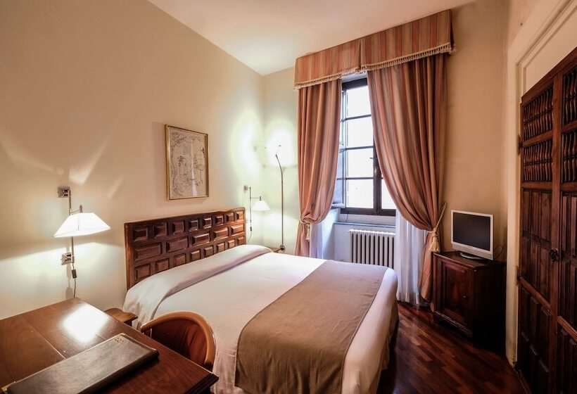 غرفة إقتصادية, Bosone Palace