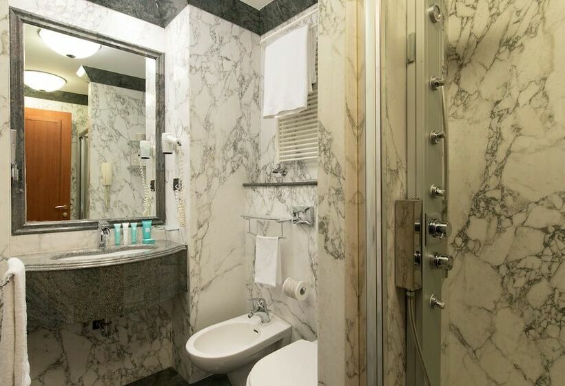 اتاق استاندارد یک نفره, Capitol Milano