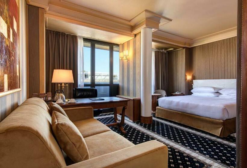 سوییت, Capitol Milano