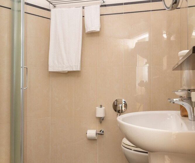 غرفة سوبيريور, Capo D'uomo