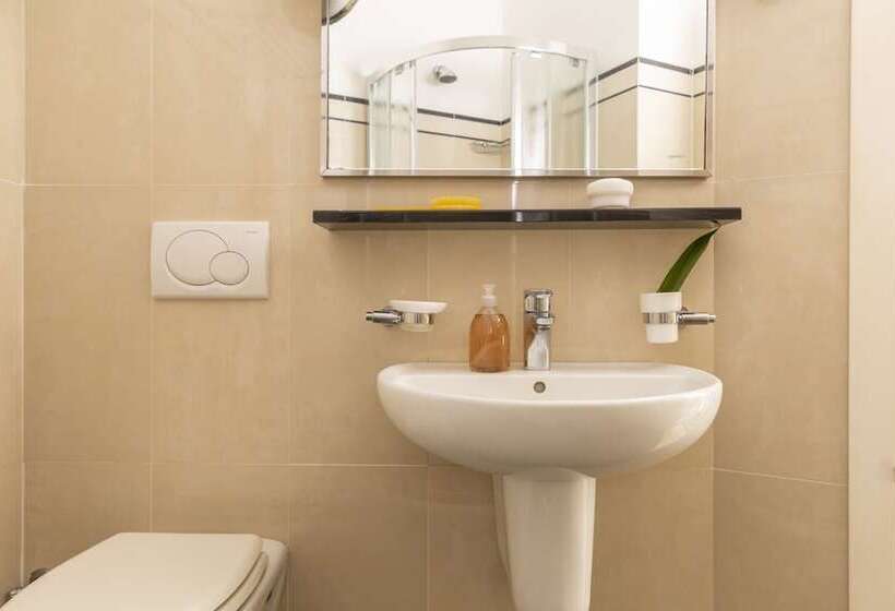 غرفة سوبيريور, Capo D'uomo