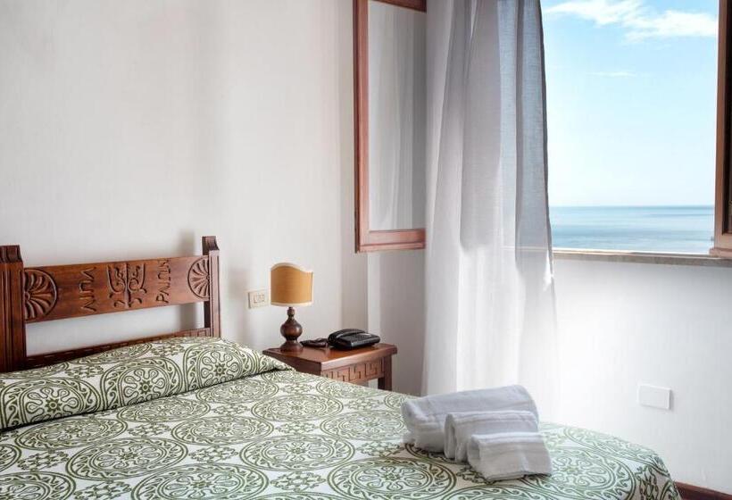 Quarto Estandar Individual, Carasco