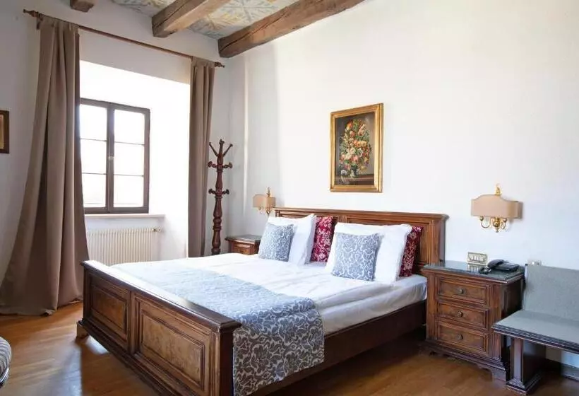 Standard-huone, Castel Rundegg