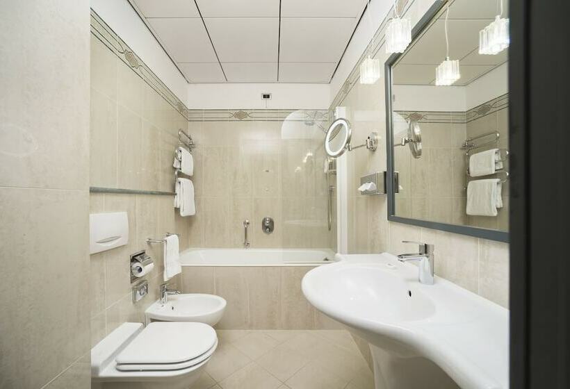 اتاق استاندارد چهار تخته, C Hotels Atlantic