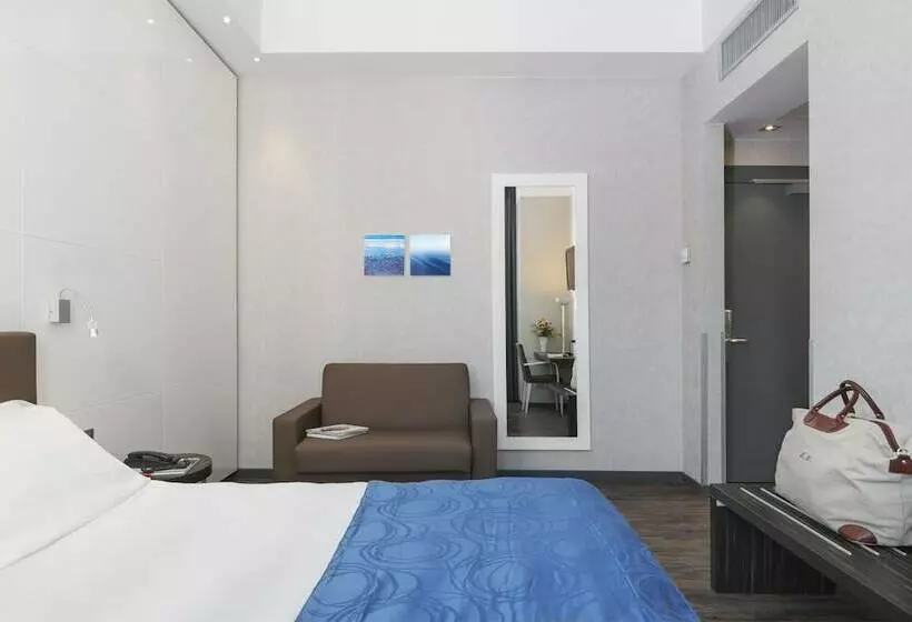 اتاق استاندارد سه نفره, C Hotels Atlantic