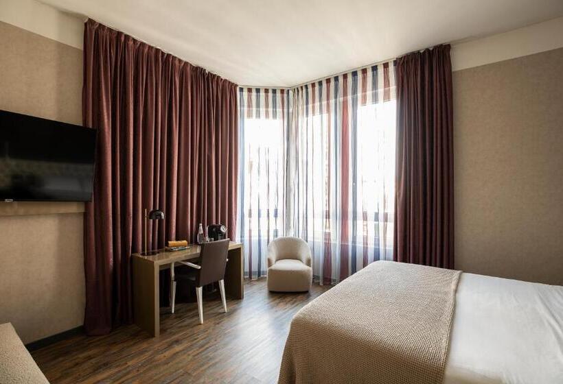 سوییت جونیور, C Hotels Atlantic