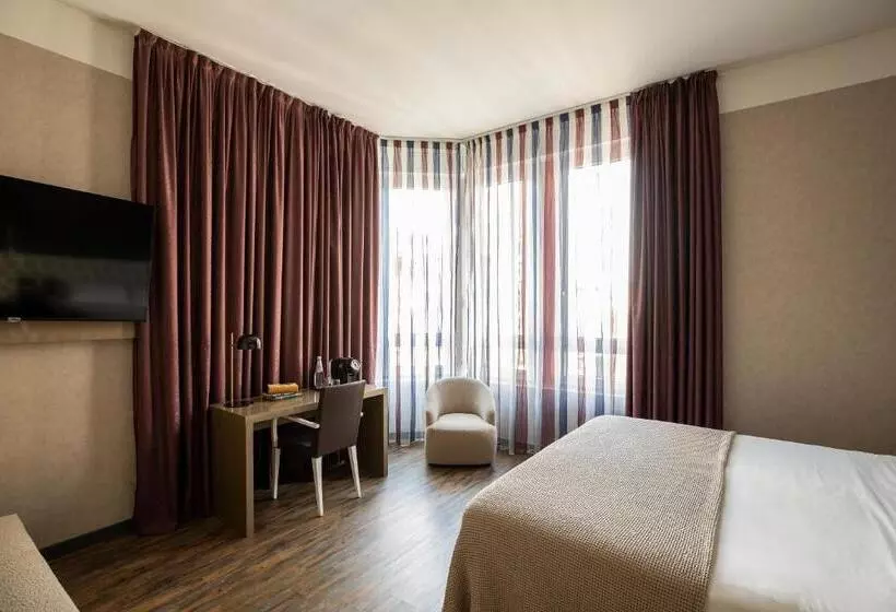 سوییت جونیور, C Hotels Atlantic