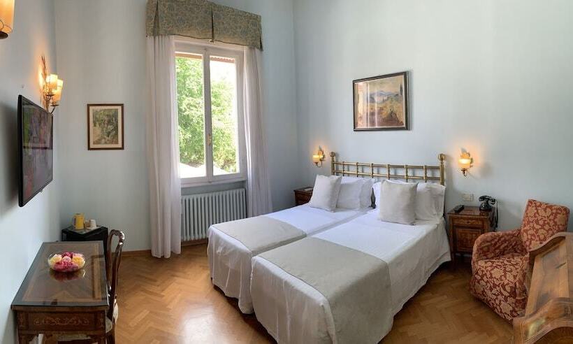 Camera Standard, David