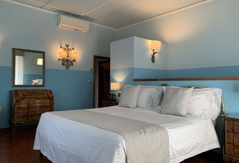 Camera Comfort, David