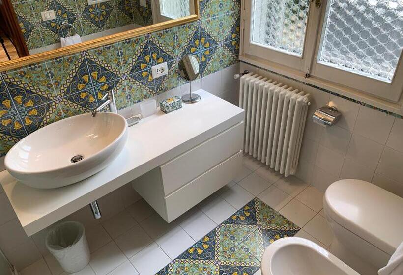 Camera Standard Piano Terra, David