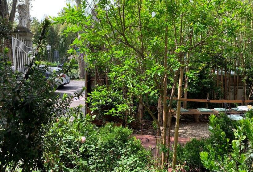 Camera Standard Piano Terra, David