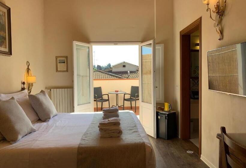 Camera Standard con Terrazza, David