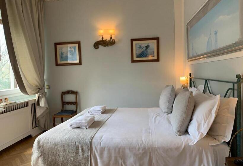 Camera Standard con Balcone, David