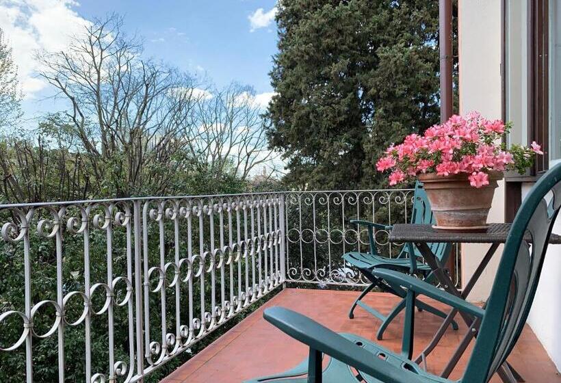 Camera Standard con Balcone, David