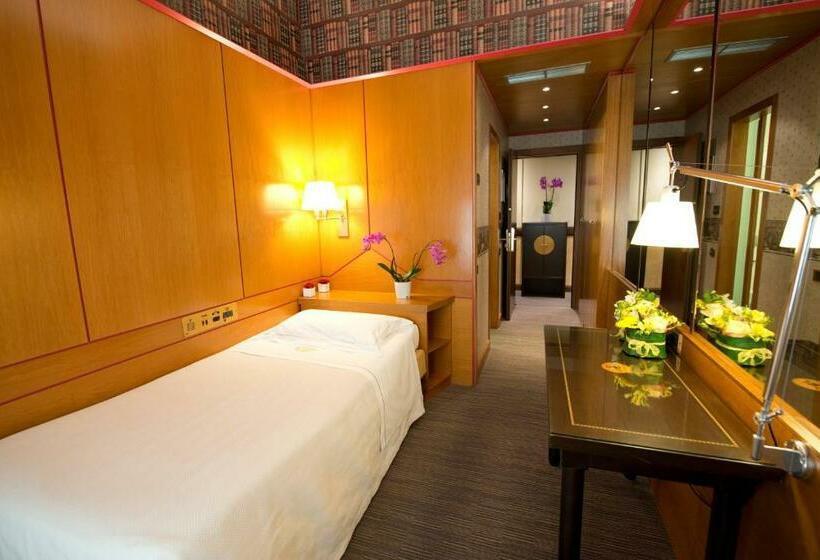 스탠다드 싱글 룸, D'este