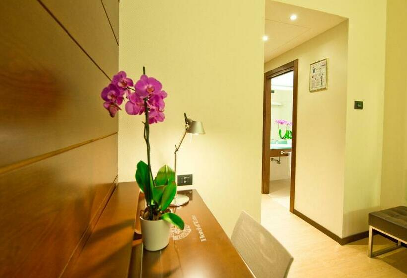 수피리어 싱글 룸, D'este