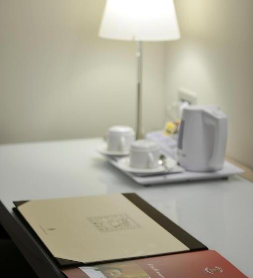 수피리어 스위트, Federico Ii