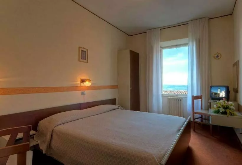 Standart Oda, Giardinetto