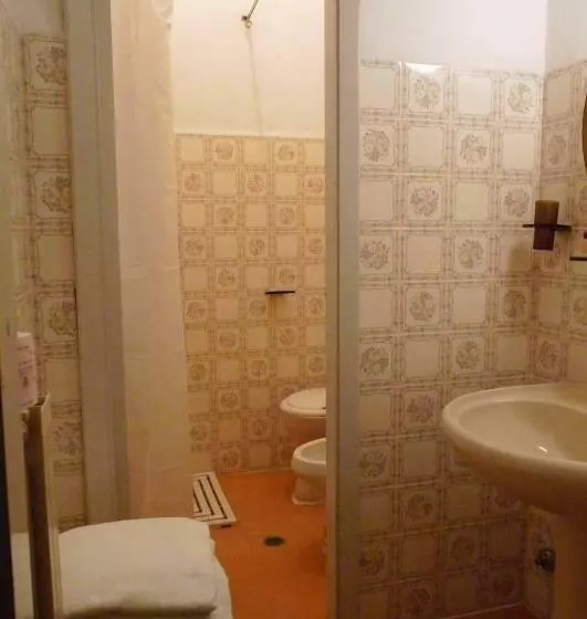 Dört Kişilik Standart Oda, Giardinetto