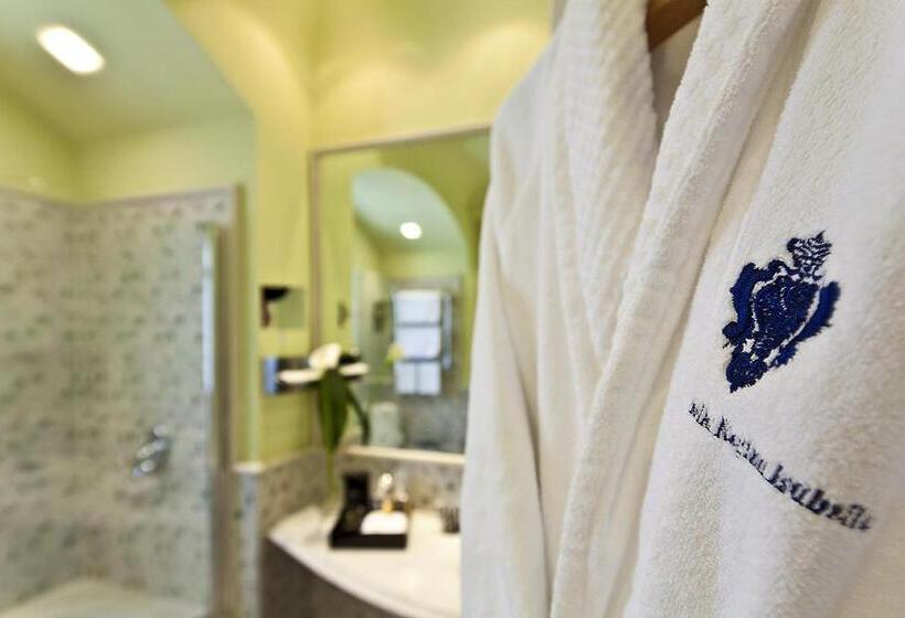 Номер Superior Вид на Сад, Regina Isabella Resort Spa Restaurant
