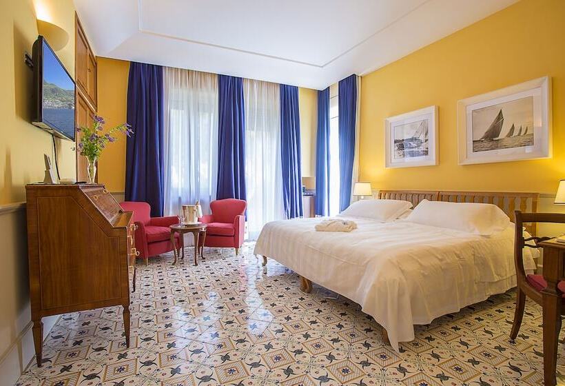 جناح جونيور, Regina Isabella Resort Spa Restaurant