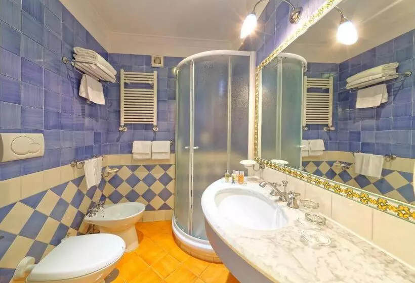 اتاق استاندارد با چشم‌انداز دریا, Mare Blu Terme