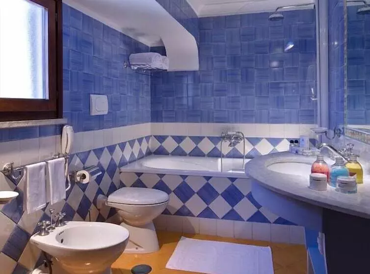 اتاق استاندارد یک نفره, Mare Blu Terme