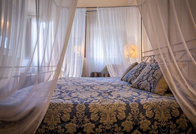 اتاق استاندارد, Palazzo Dal Borgo