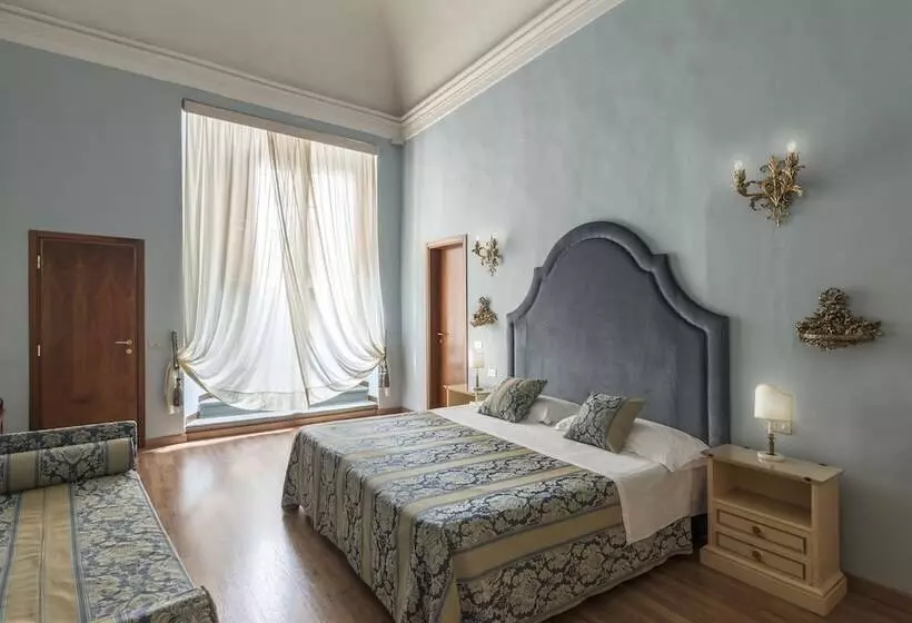 اتاق استاندارد سه نفره, Palazzo Dal Borgo