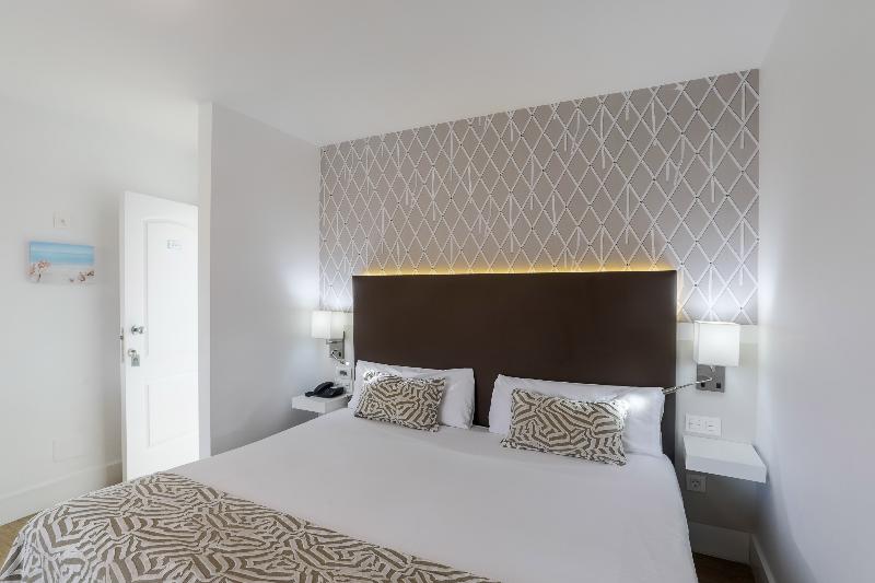 اتاق استاندارد چهار تخته, Palazzo Dal Borgo