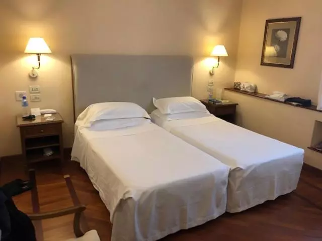 Quarto standard, Pierre