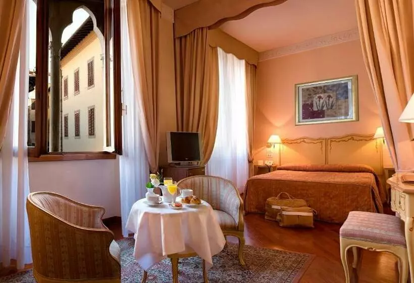 Quarto deluxe, Pierre