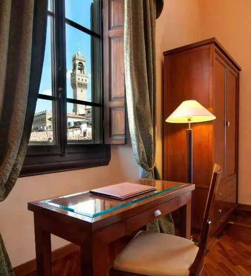 Suite Deluxe, Pierre