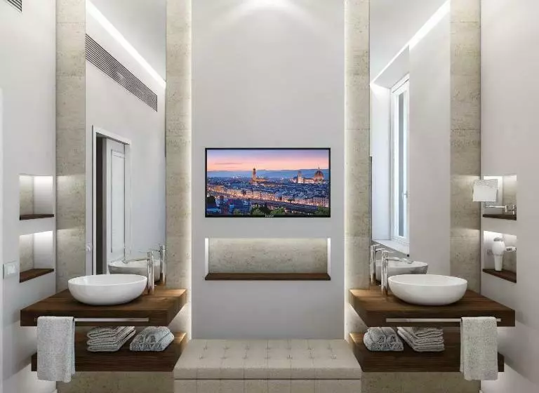Suite com Hidromassagem, Pierre