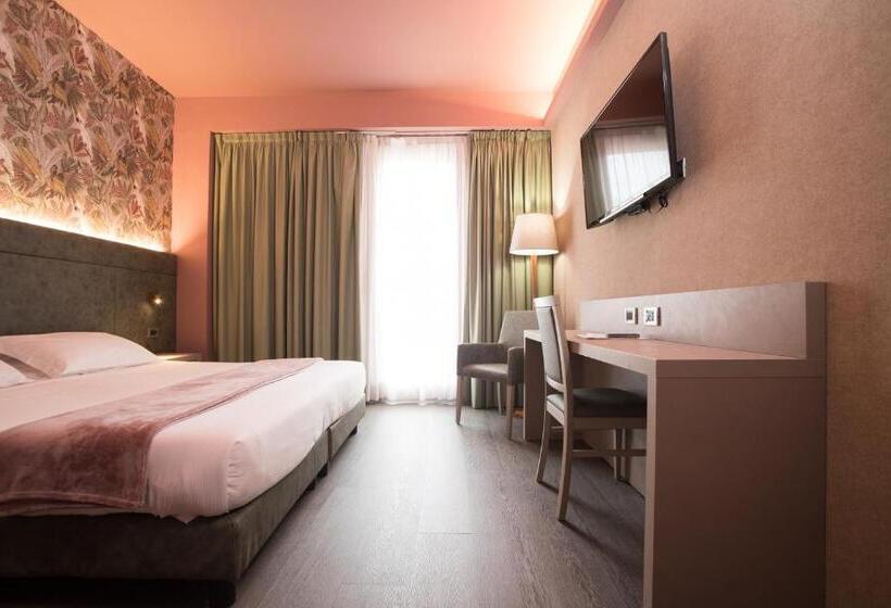 舒适型房间, Ala D Oro