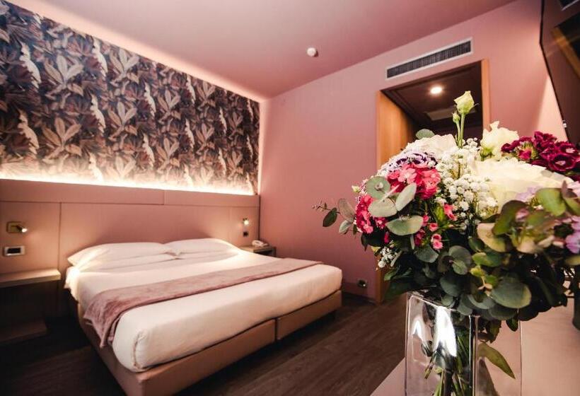 舒适型房间, Ala D Oro