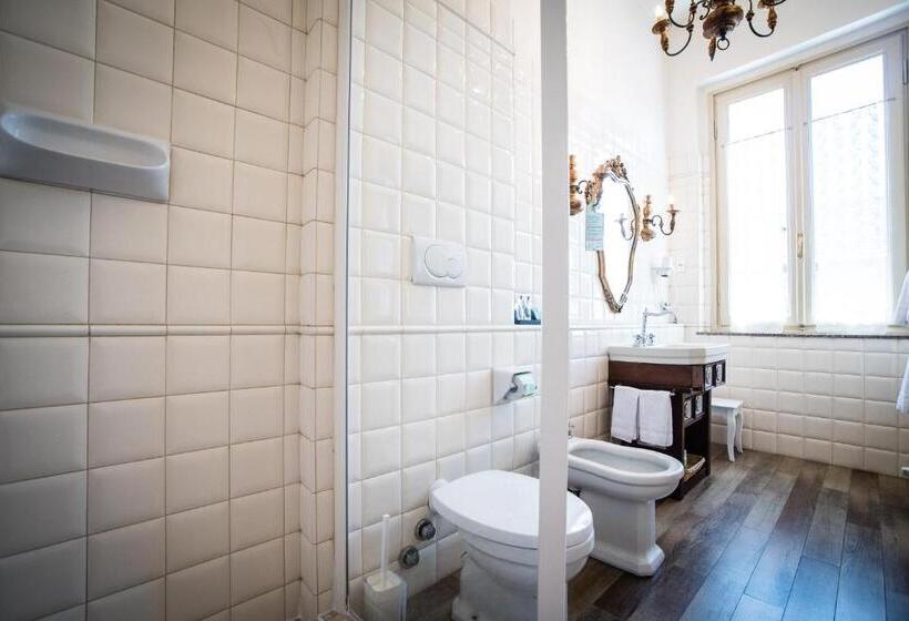 高级大房间, Ala D Oro