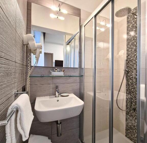 Quarto Economy, Tiffany