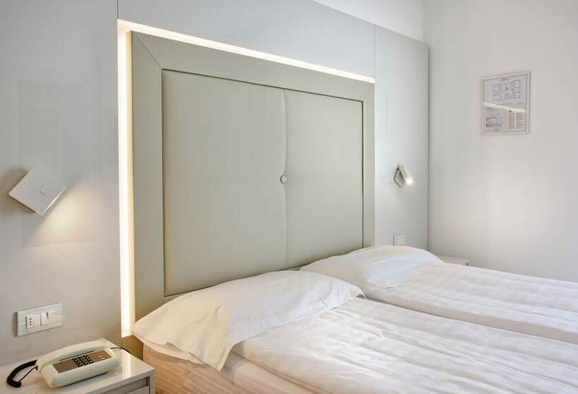 带观景的标准间, Vega