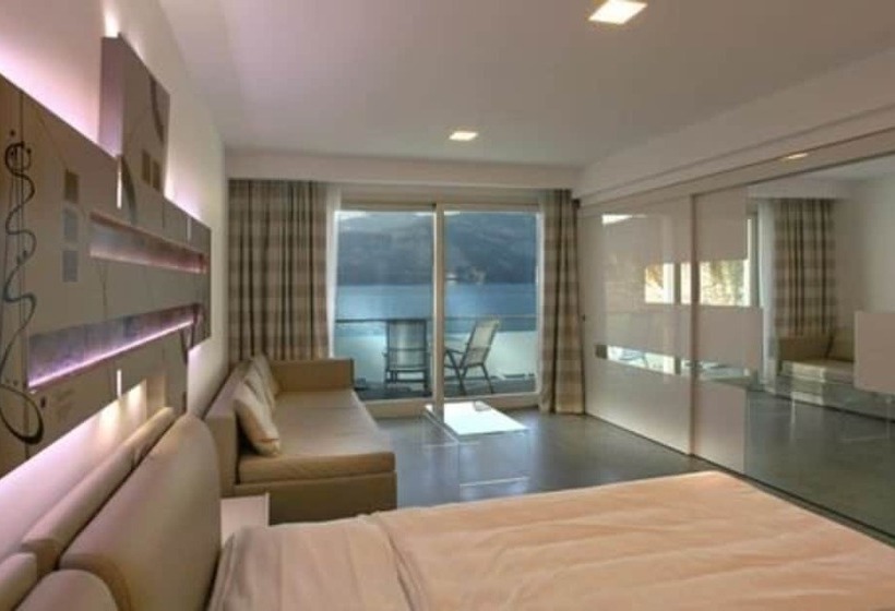 带河湖景观的轻年套房, Vega