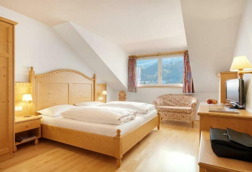 חדר סופריור, Parkhotel Post